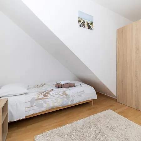 Ap Orion * Задар